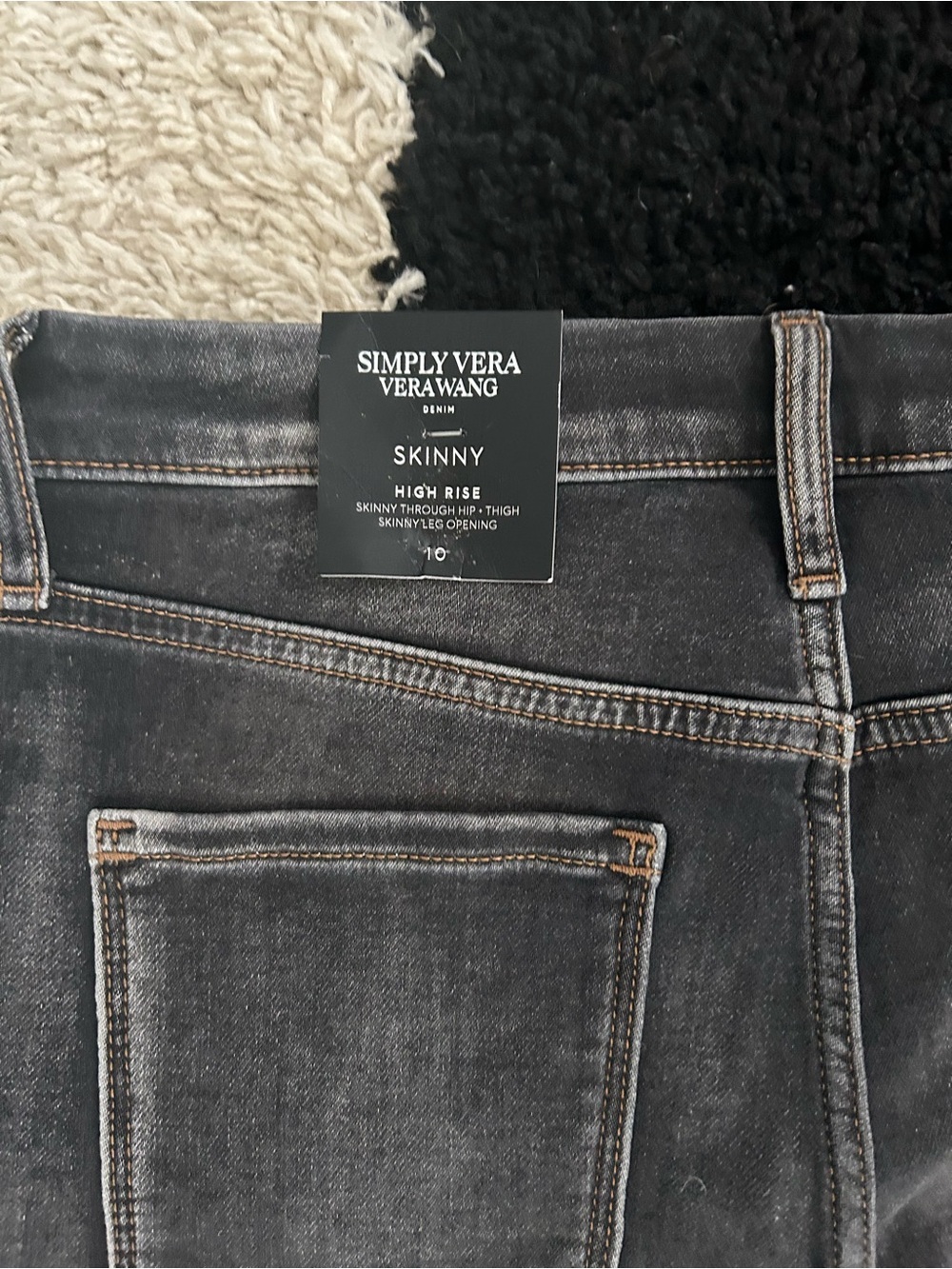 ✅ NWT Simply Vera Vera Wang Beyond Denim High Rise Skinny Jeans Size 10 - Picture 4 of 6